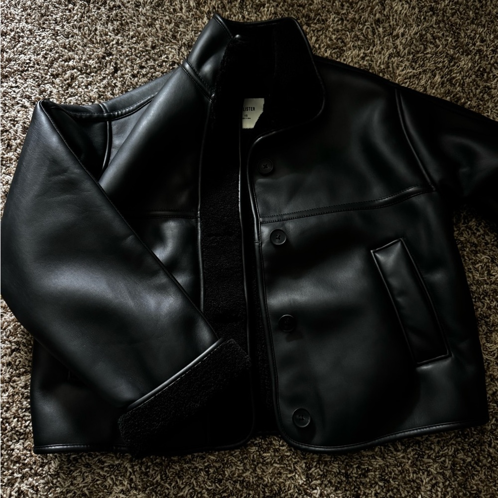 Hollister Faux Leather jacket Sherpa lined

New without tags